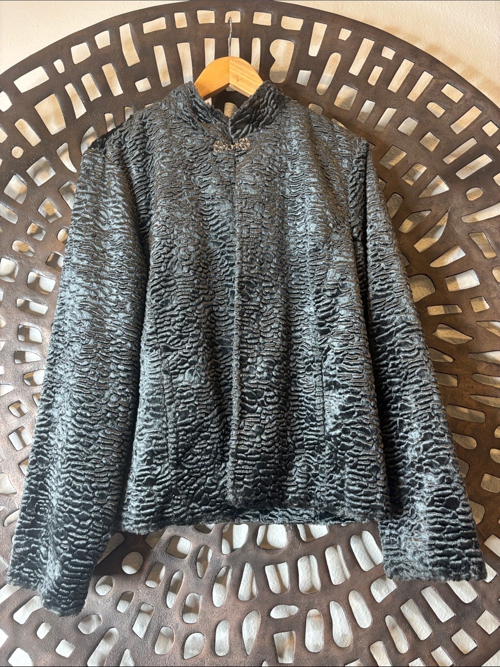 🖤 Vintage Gray  Persian Lamb Faux Fur Jacket Lined Large Koret Textured Coat 🖤